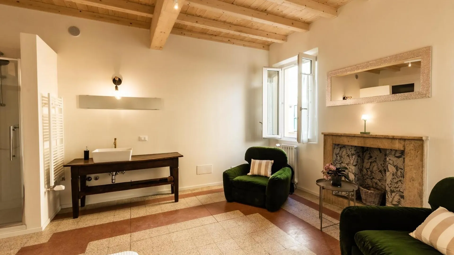 Blasmatorti Suite Reggio Emilia Italy