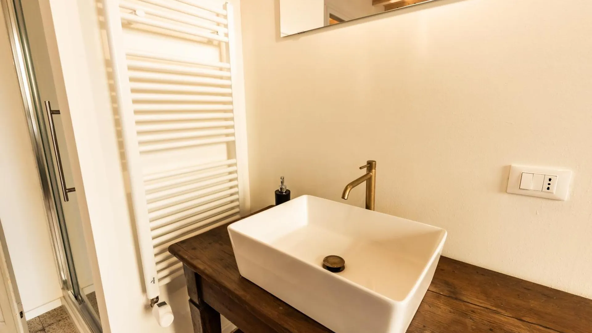 Apartment Blasmatorti Suite Reggio Emilia